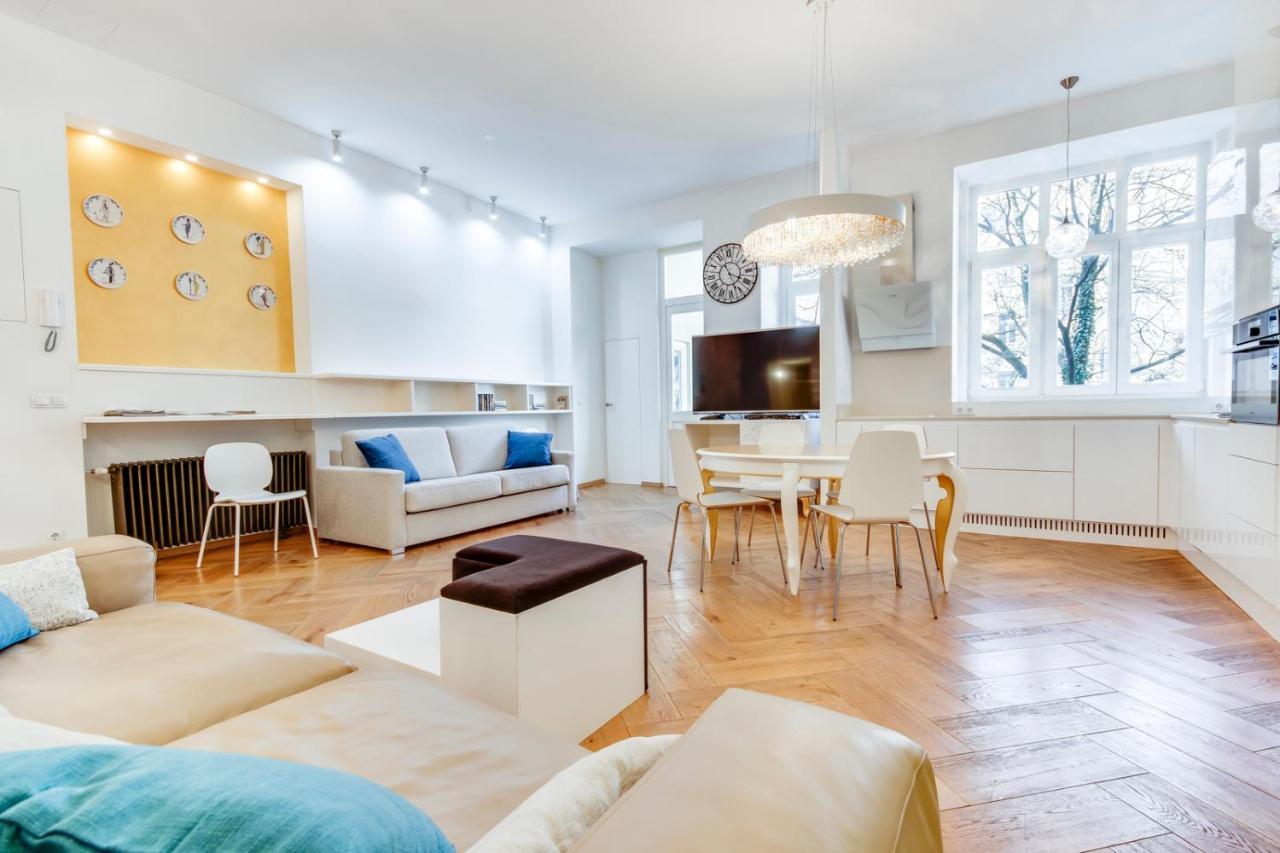 And Luxurious Beethovnova Apartment Ljubljana